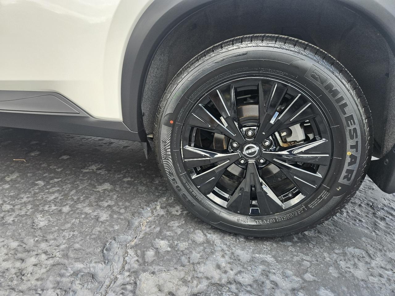 Nissan Rogue AWD SV 2023