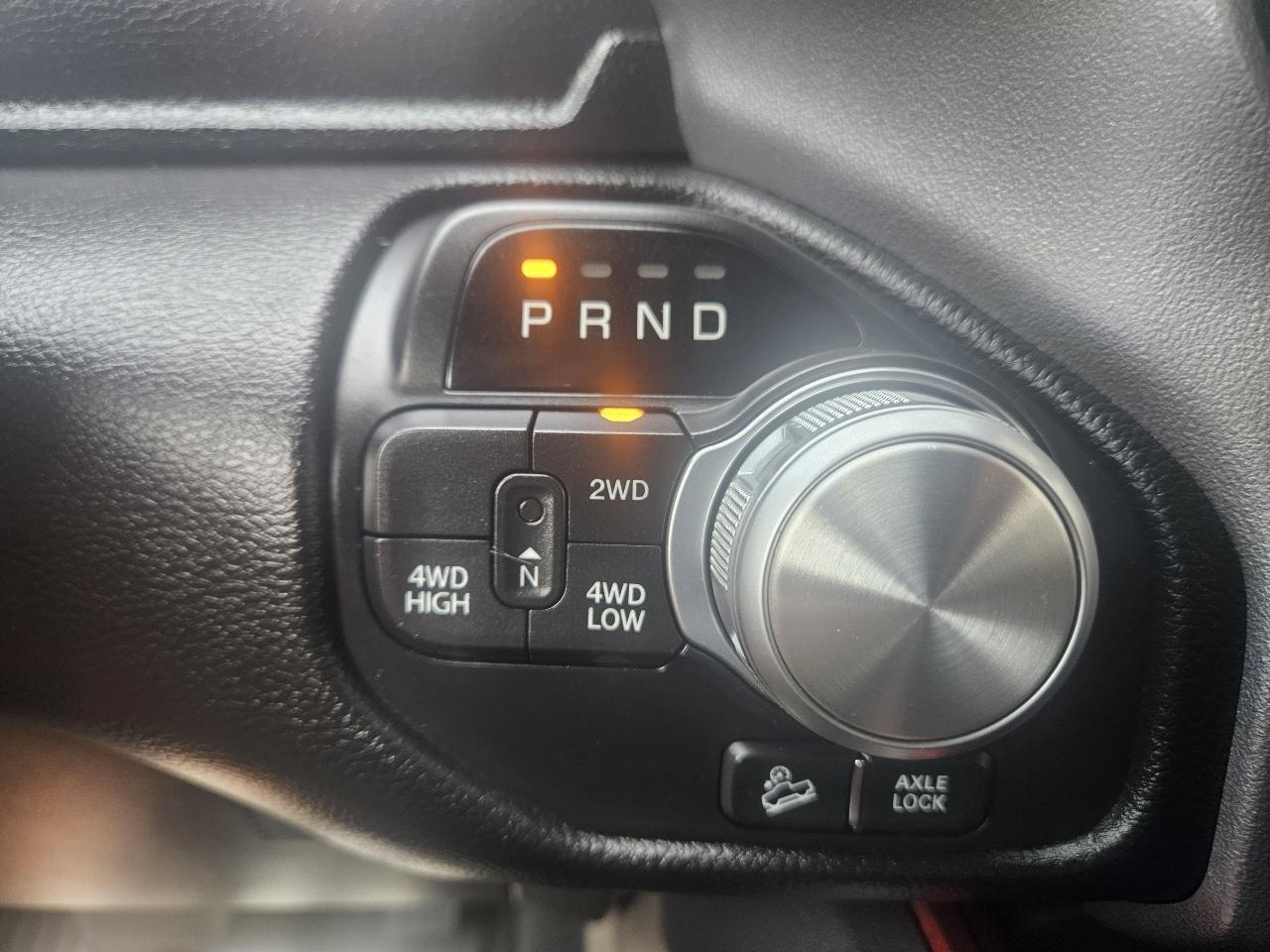 RAM 1500 Rebel 4x4 Crew Cab 5'7" Box 2019
