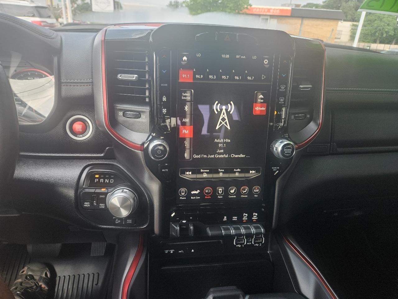 RAM 1500 Rebel 4x4 Crew Cab 5'7" Box 2019