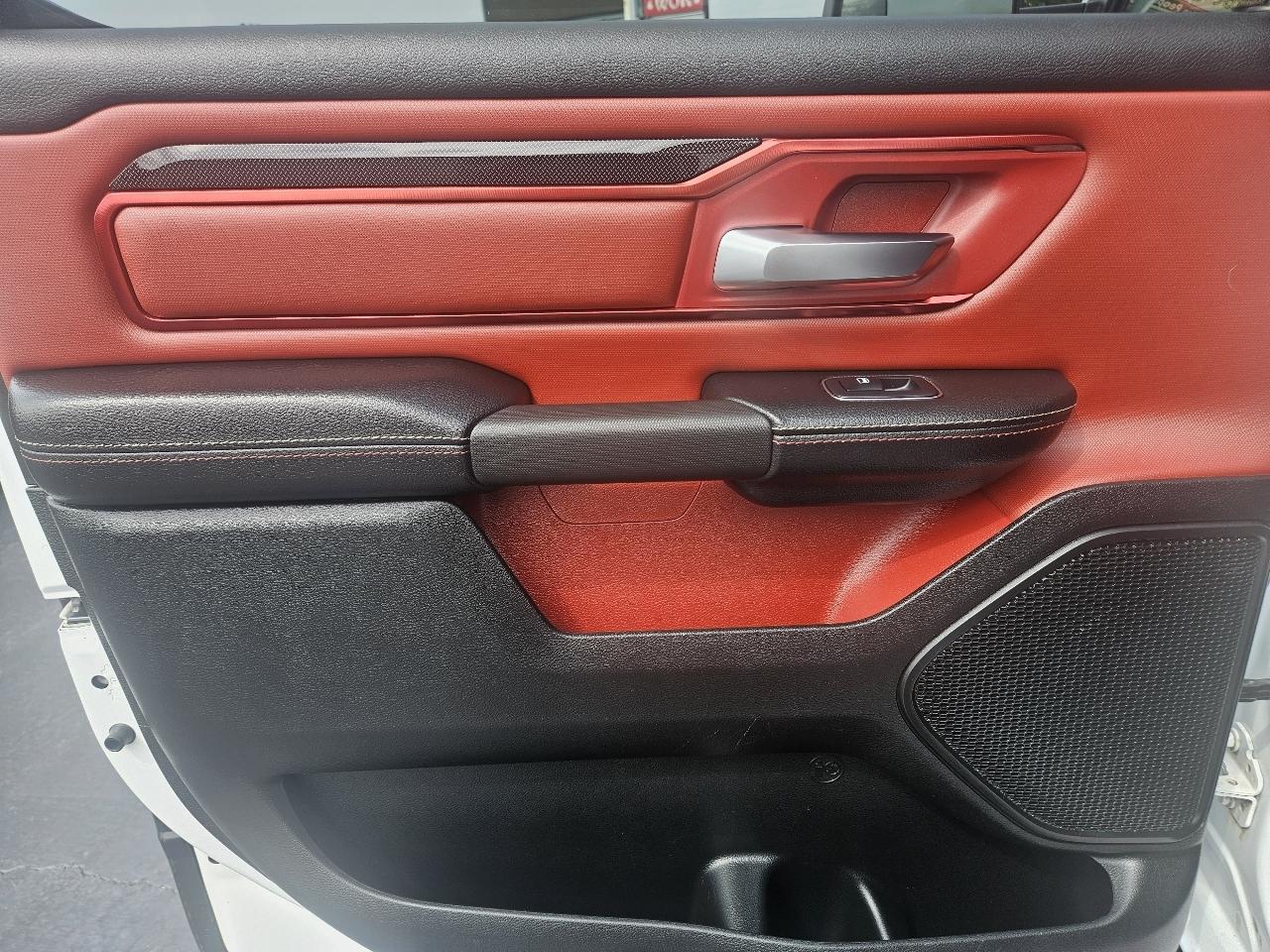 RAM 1500 Rebel 4x4 Crew Cab 5'7" Box 2019
