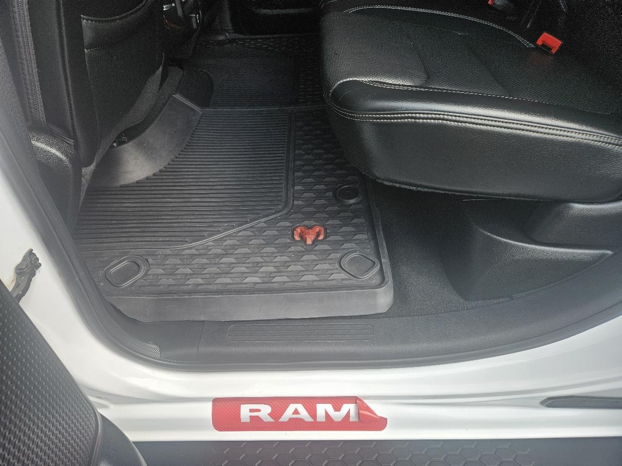 RAM 1500 Rebel 4x4 Crew Cab 5'7" Box 2019