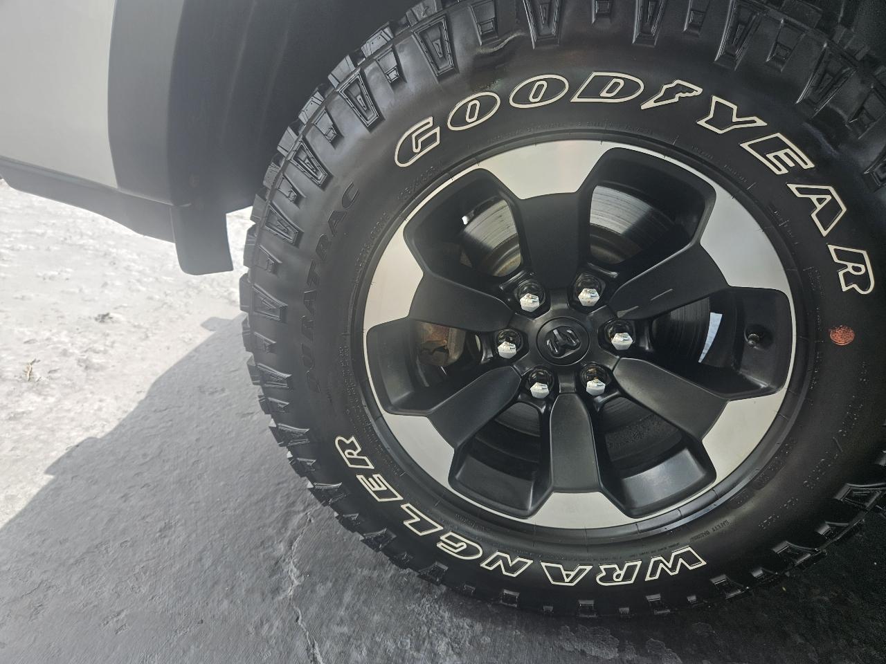 RAM 1500 Rebel 4x4 Crew Cab 5'7" Box 2019
