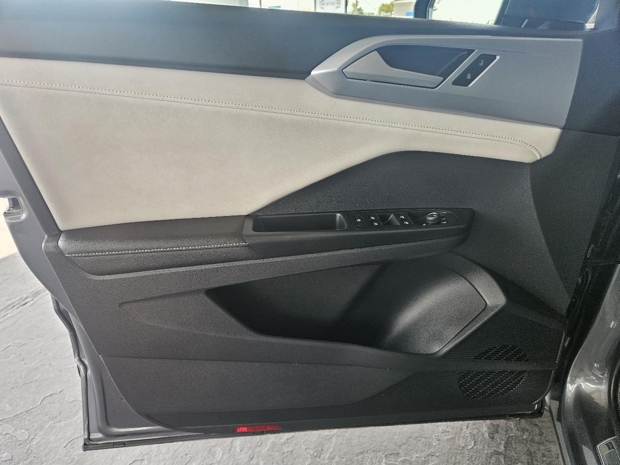 Volkswagen Taos SE 4Motion 2025