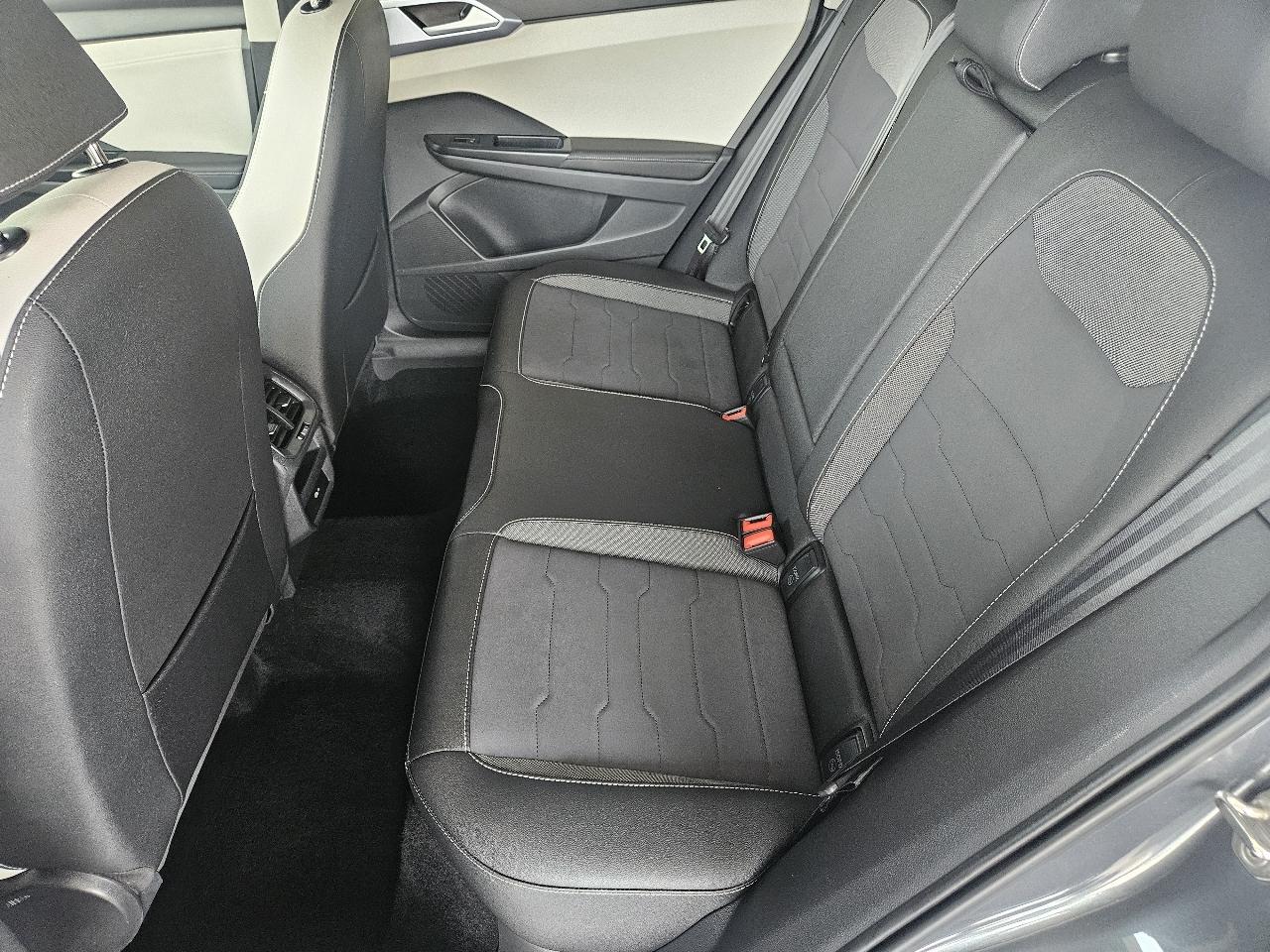 Volkswagen Taos SE 4Motion 2025