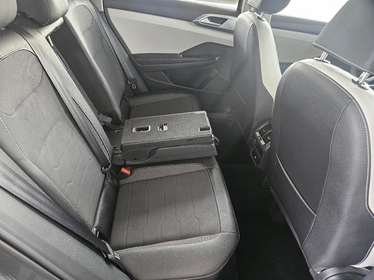 Volkswagen Taos SE 4Motion 2025