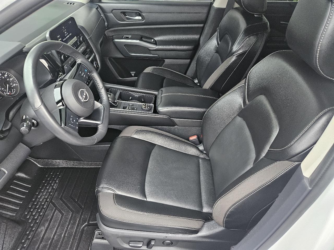 Nissan Pathfinder SL 4WD 2023