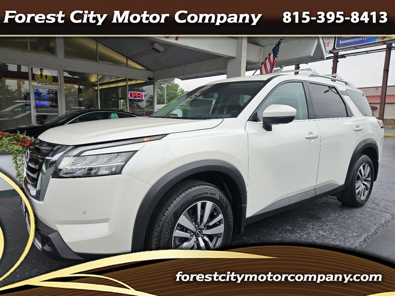 2023 Nissan Pathfinder SL 4WD