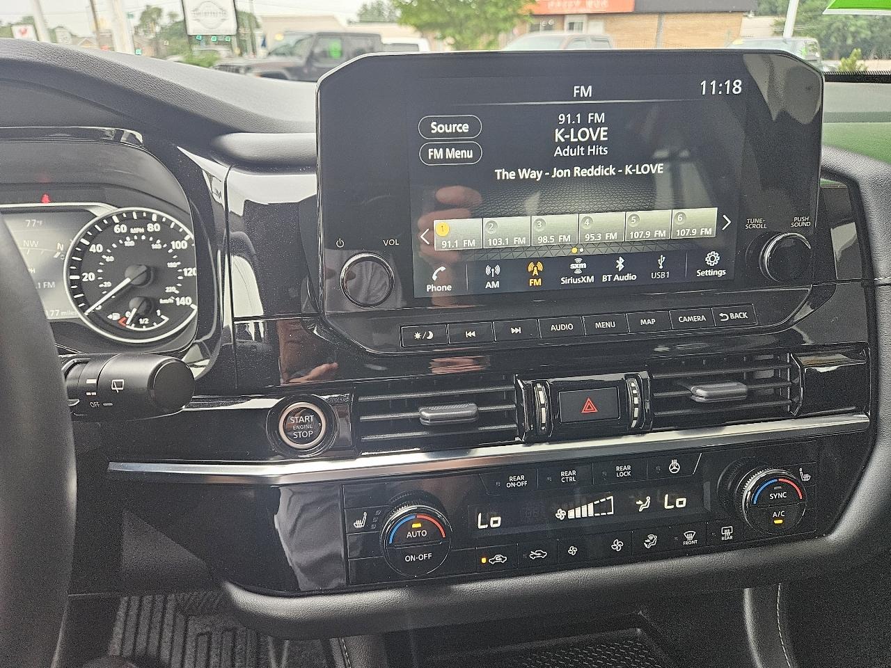 Nissan Pathfinder SL 4WD 2023