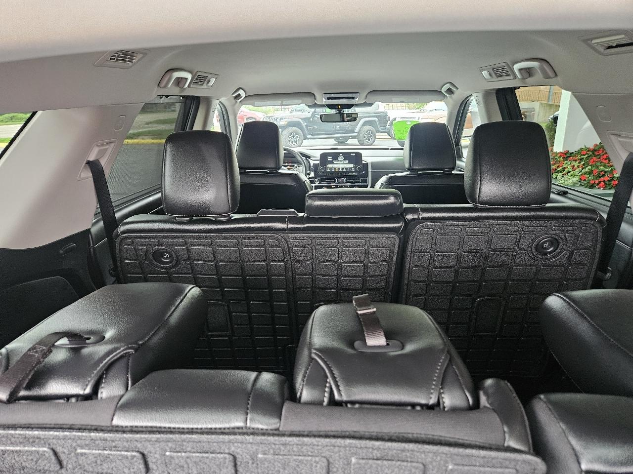 Nissan Pathfinder SL 4WD 2023