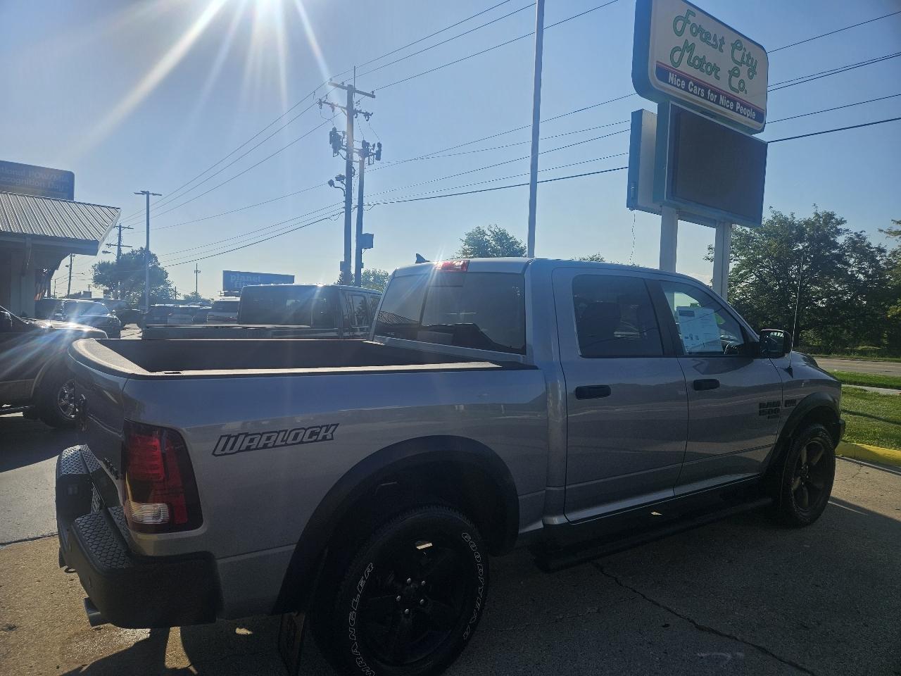 RAM 1500 Classic Warlock 4x4 Crew Cab 5'7" Box 2020