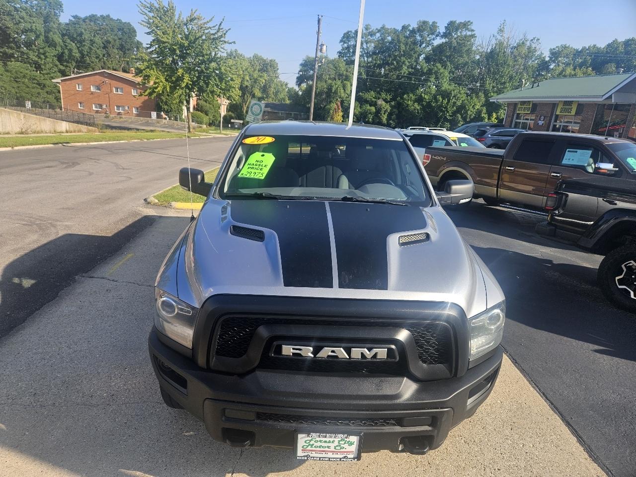 RAM 1500 Classic Warlock 4x4 Crew Cab 5'7" Box 2020