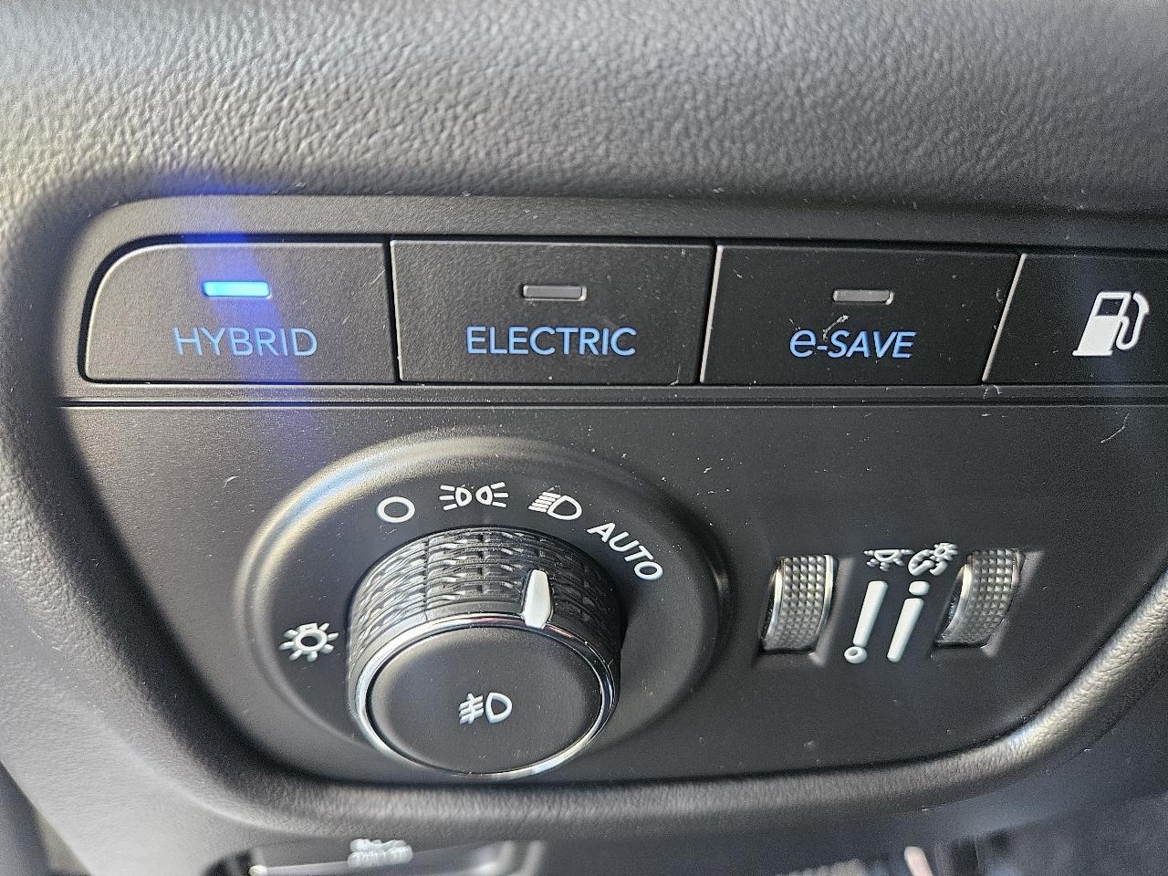 Jeep Grand Cherokee photo 16