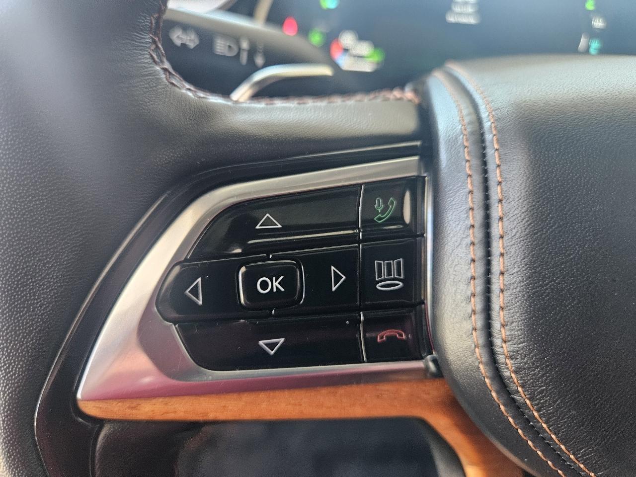 Jeep Grand Cherokee photo 17