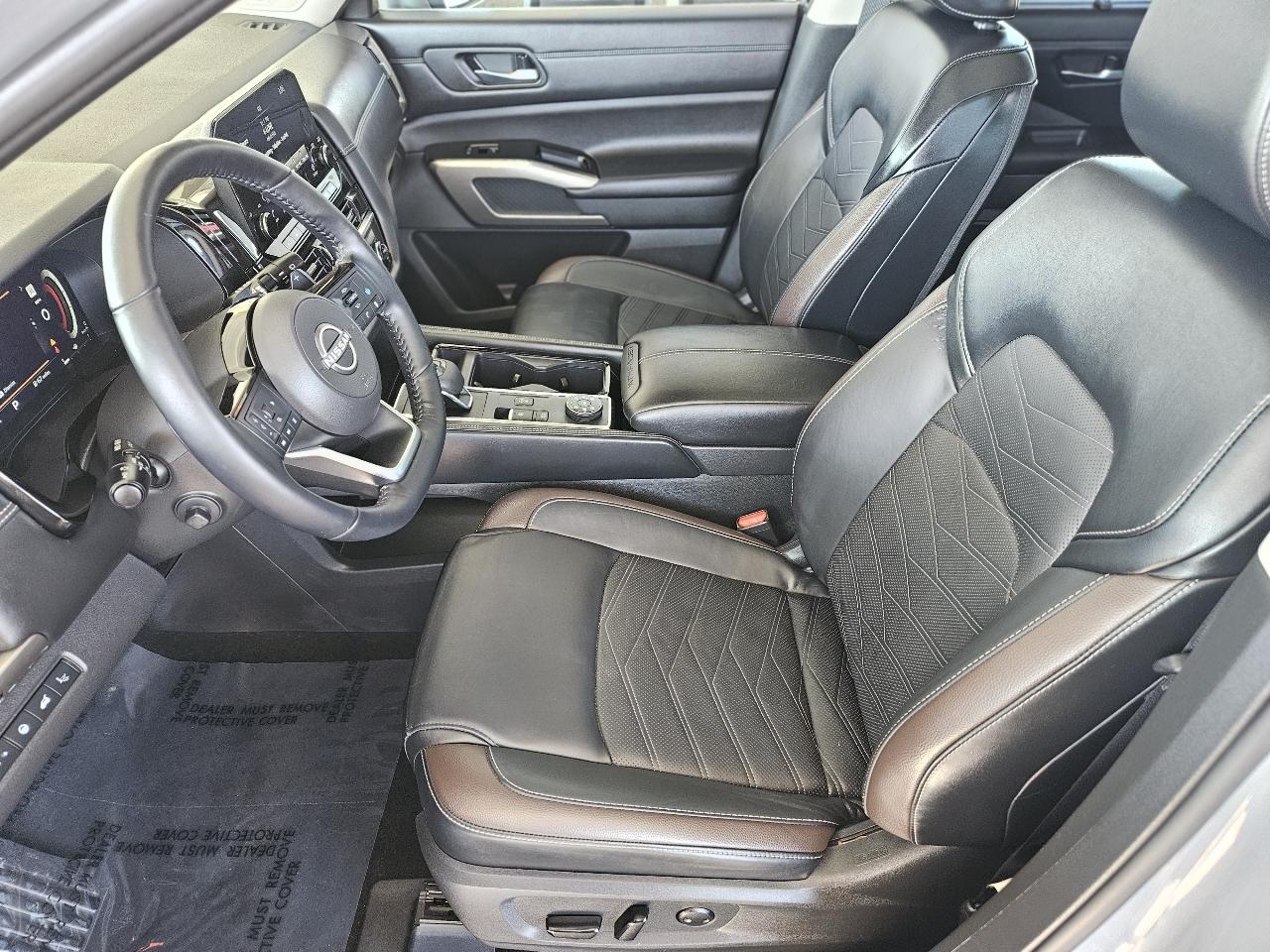 Nissan Pathfinder photo 12