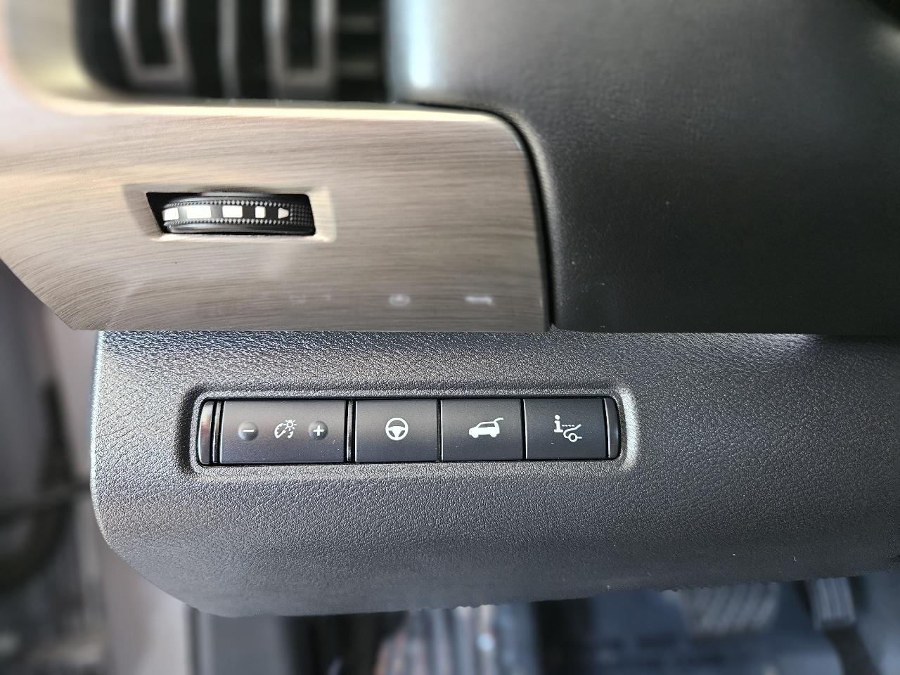 Nissan Pathfinder photo 13