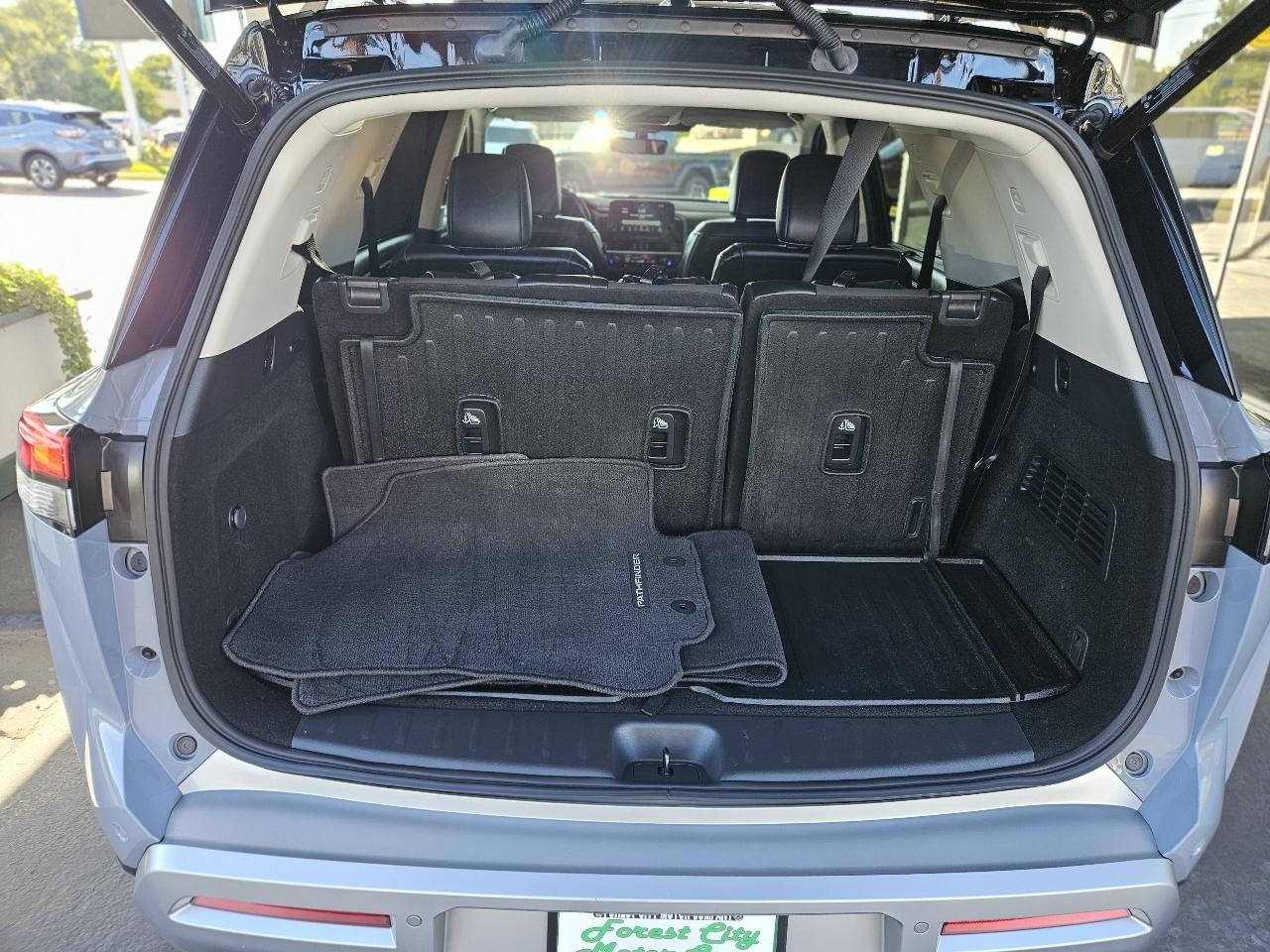 Nissan Pathfinder photo 31