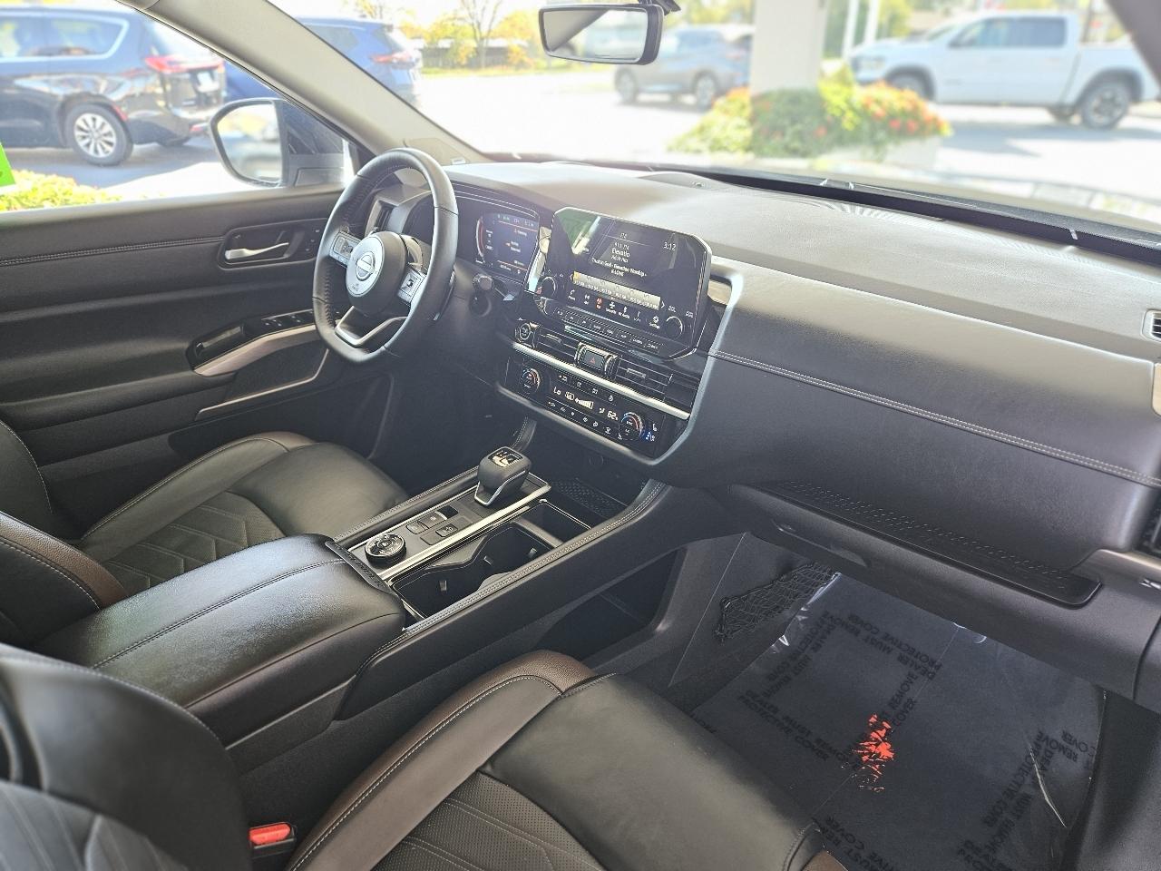 Nissan Pathfinder photo 42