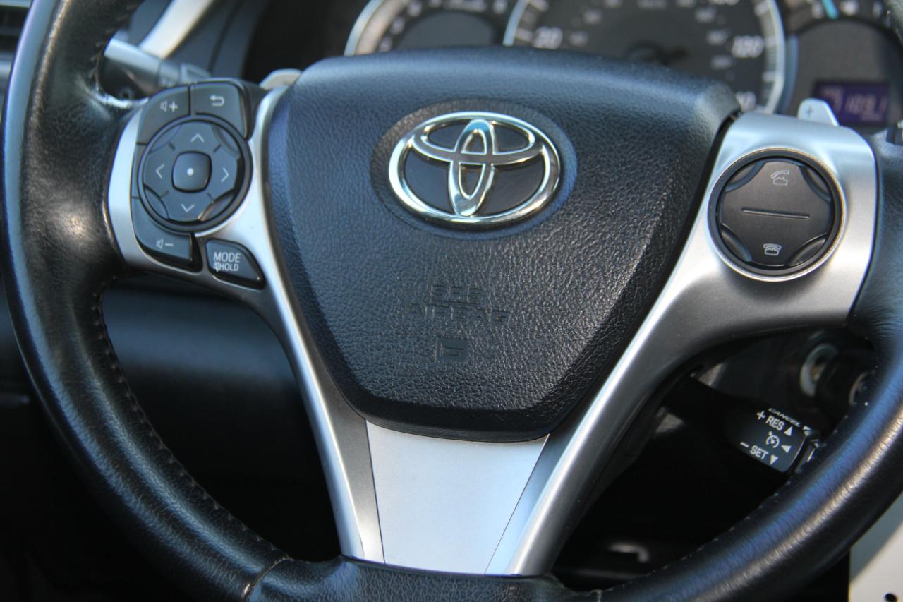 Toyota Camry SE 2014