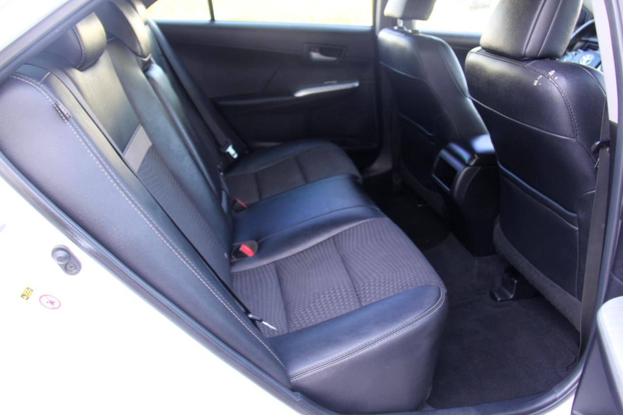 Toyota Camry SE 2014