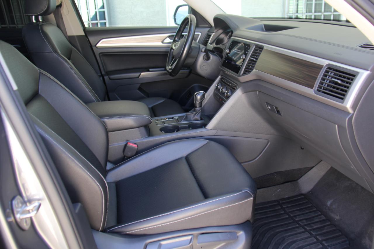Volkswagen Atlas V6 SE w/Technology 2021