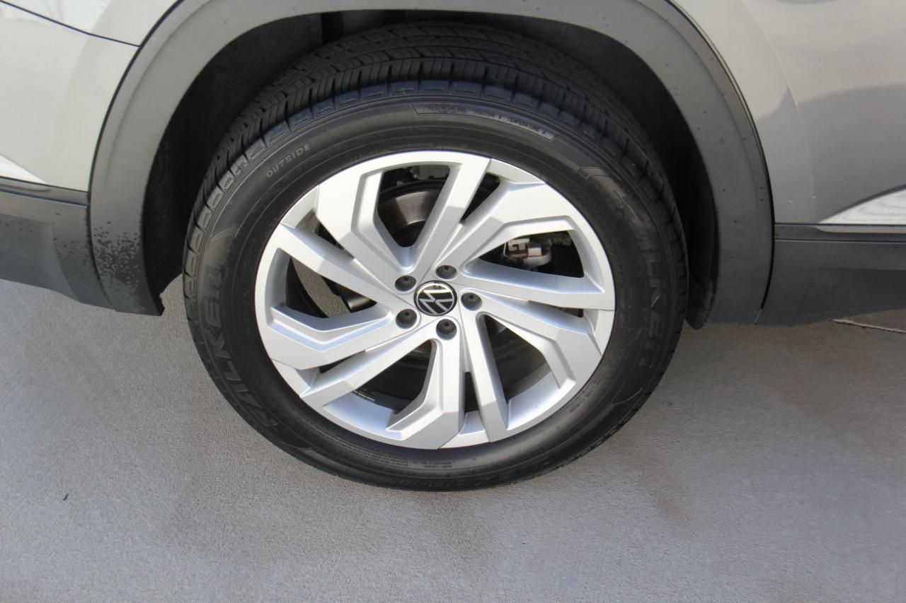 Volkswagen Atlas V6 SE w/Technology 2021
