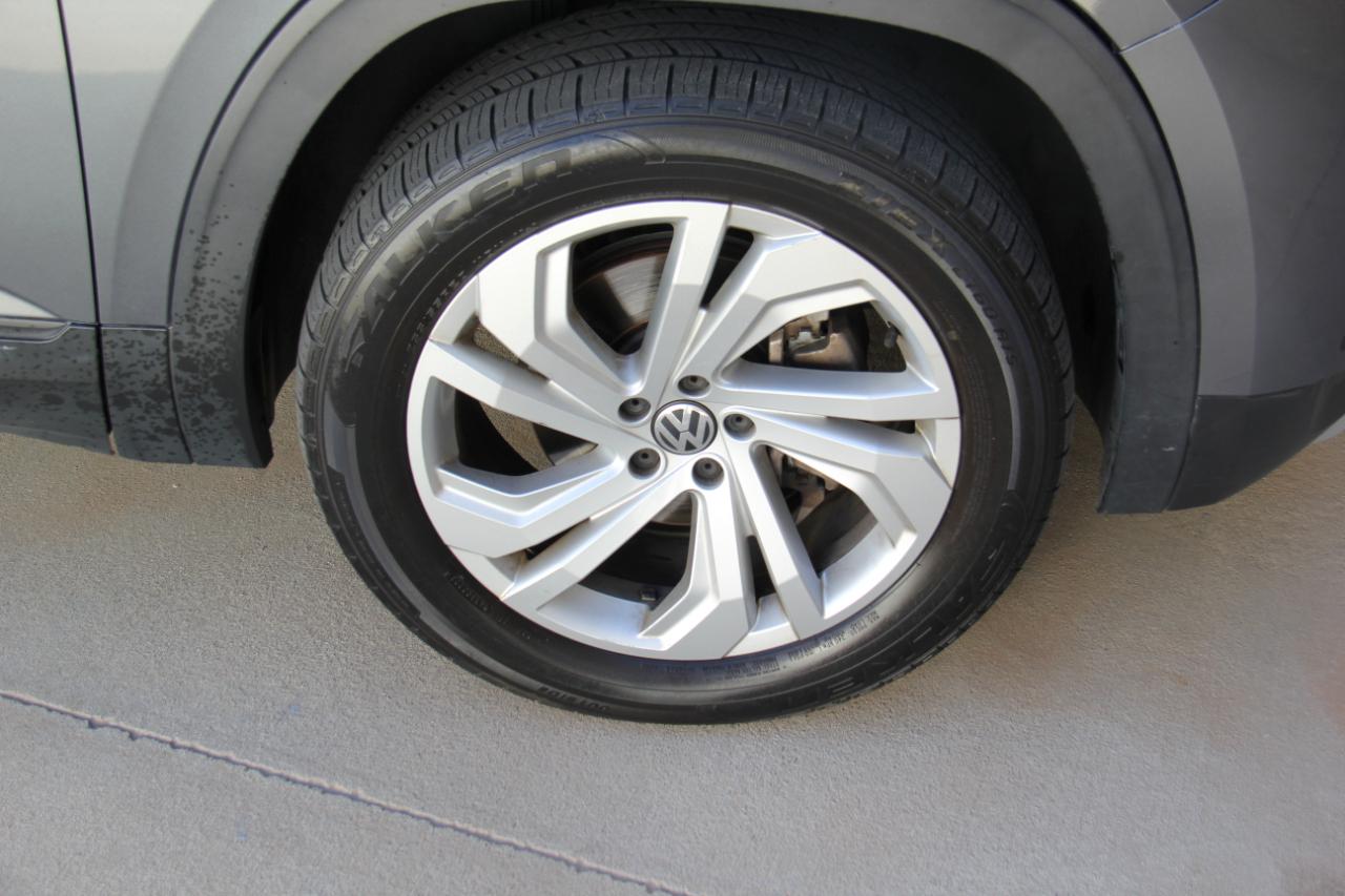 Volkswagen Atlas V6 SE w/Technology 2021