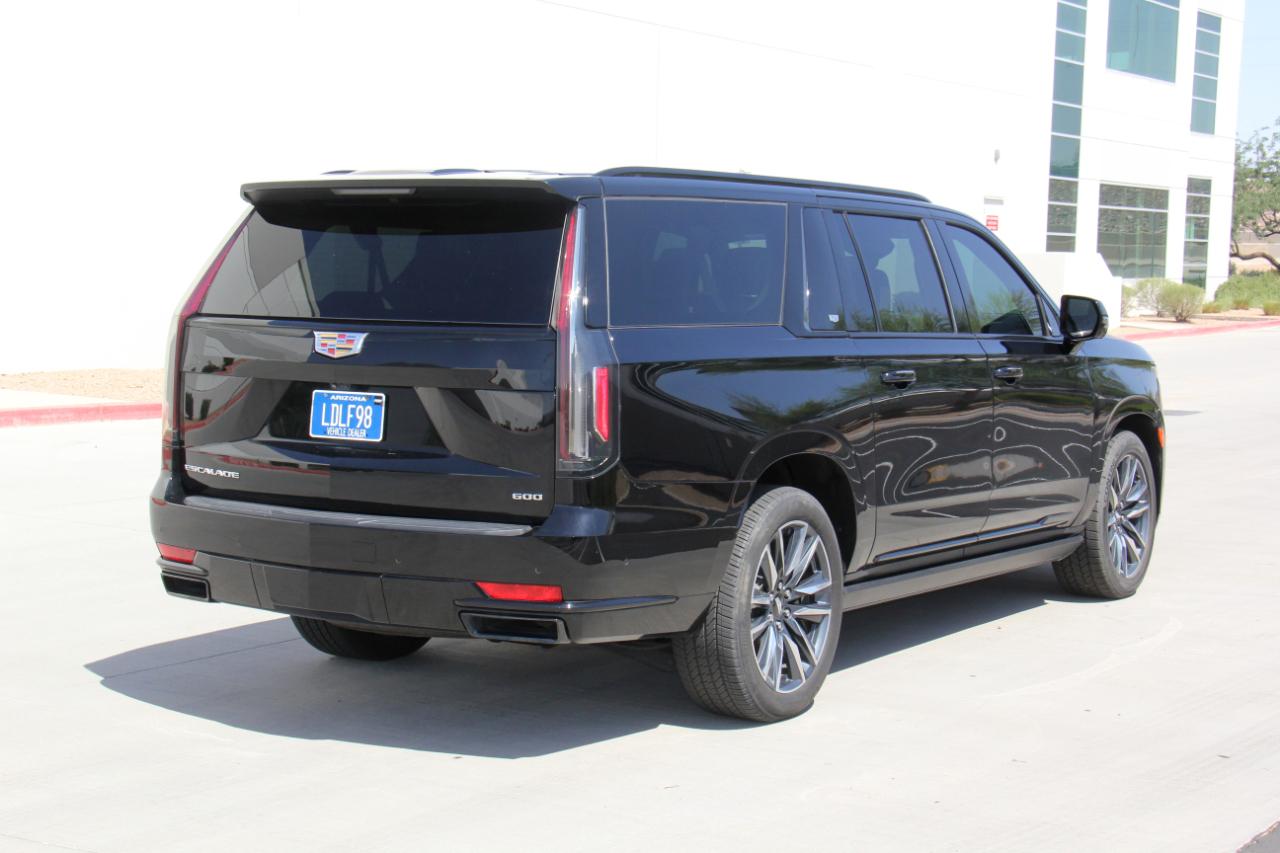 Cadillac Escalade ESV Sport Platinum AWD 2023