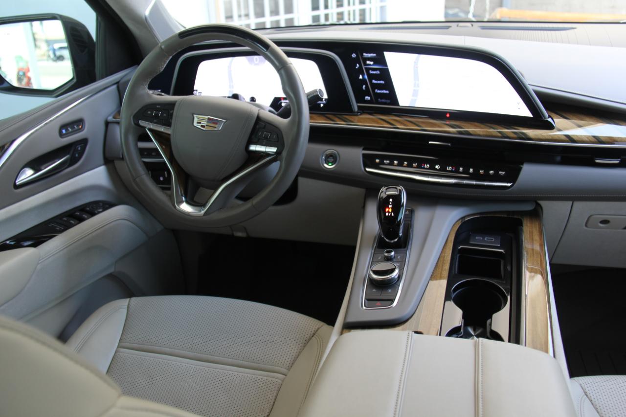 Cadillac Escalade ESV Sport Platinum AWD 2023