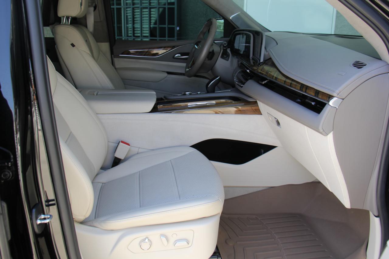 Cadillac Escalade ESV Sport Platinum AWD 2023