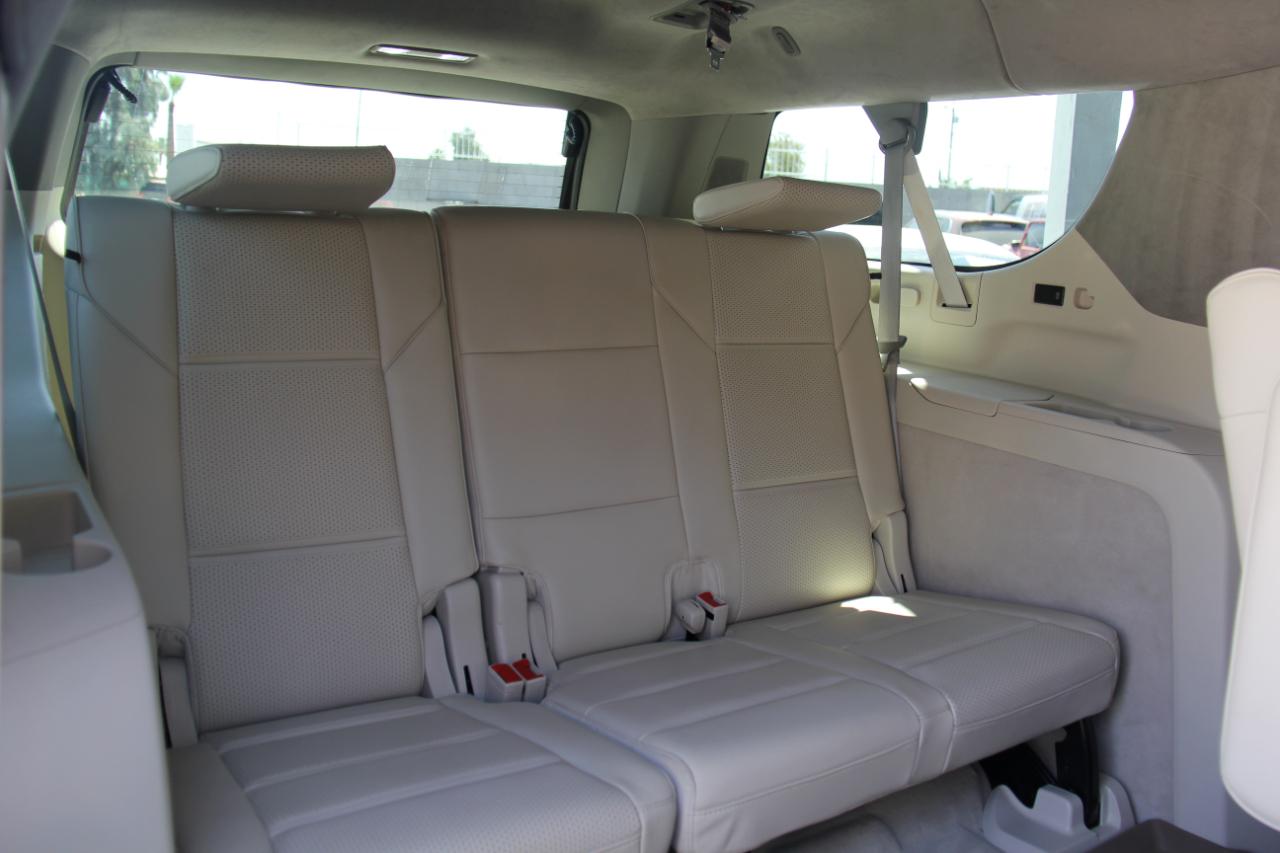 Cadillac Escalade ESV Sport Platinum AWD 2023