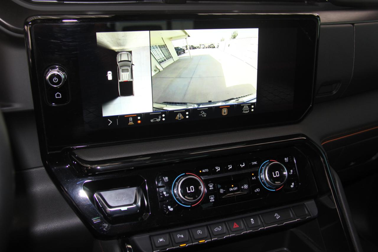 GMC Sierra 1500 AT4 Crew Cab 4WD 2024