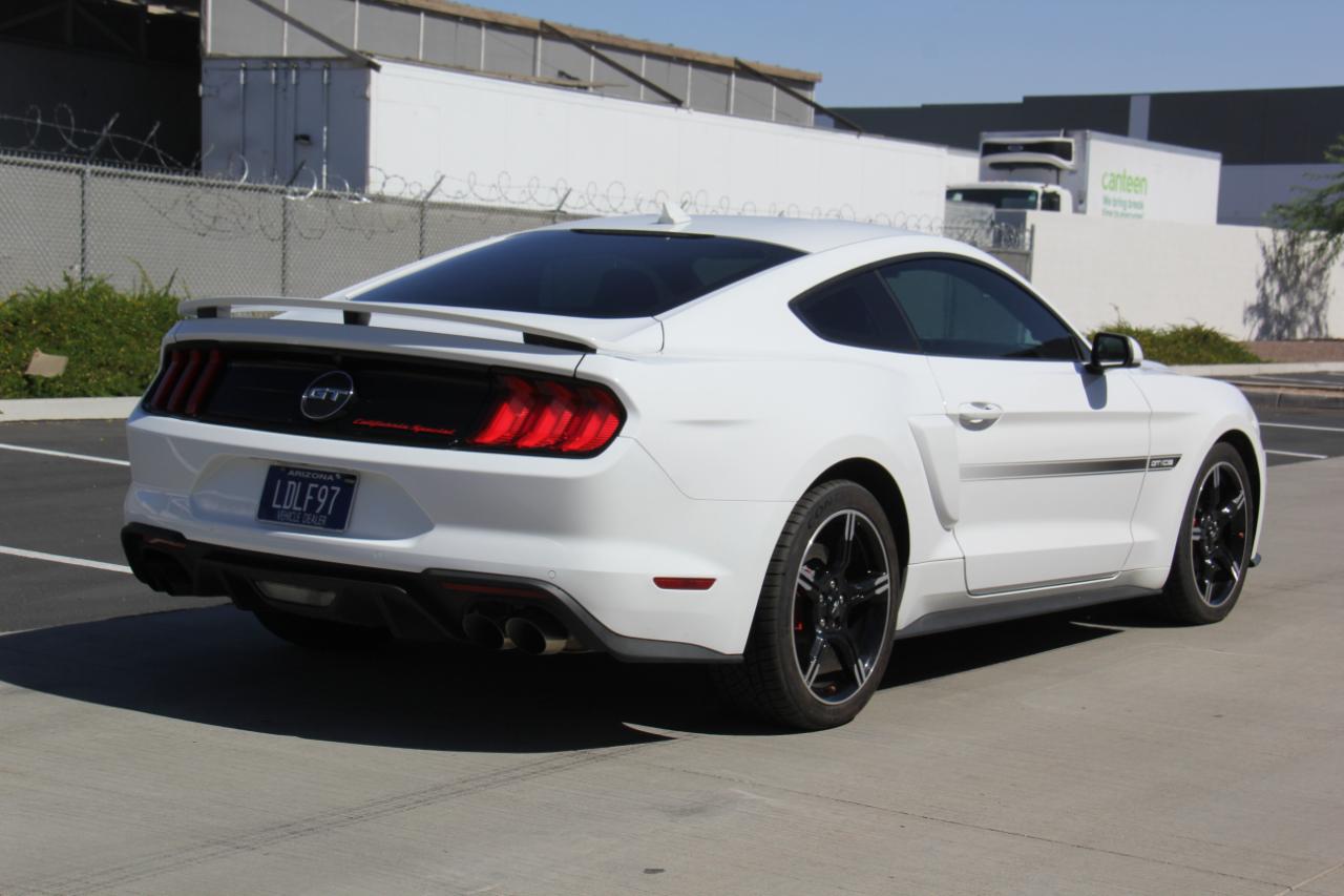 Ford Mustang  2021