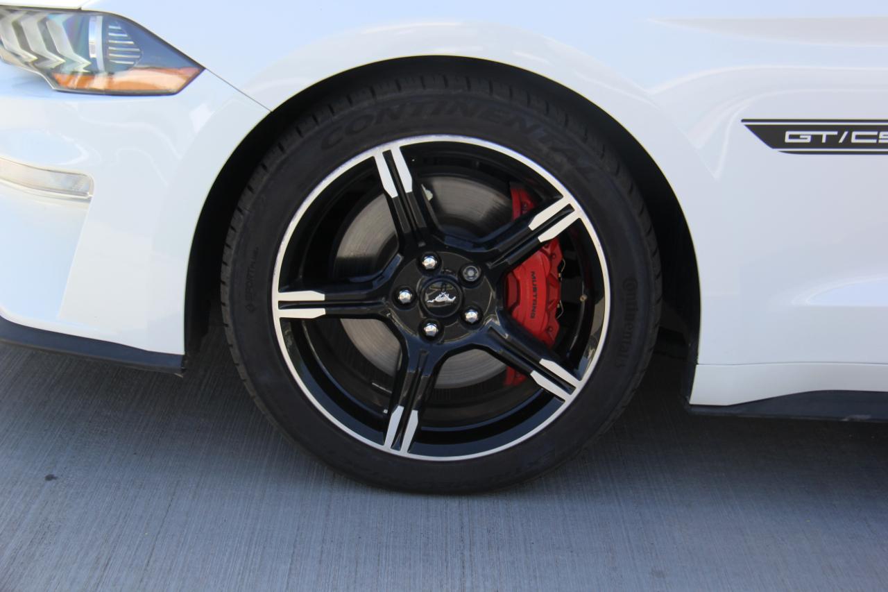Ford Mustang  2021