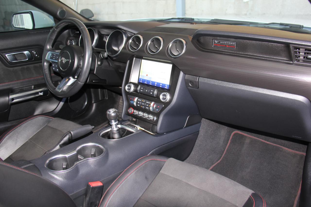Ford Mustang  2021