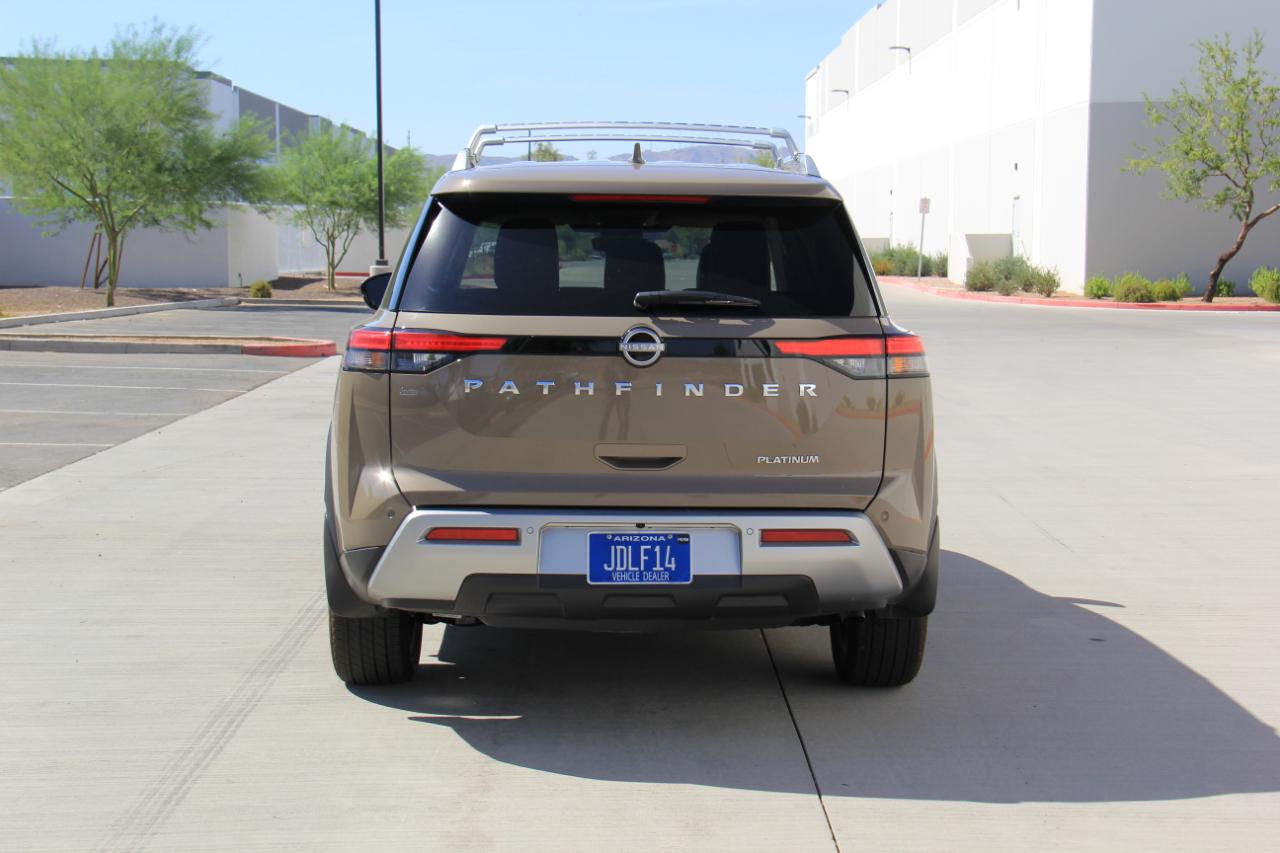 Nissan Pathfinder Platinum 2024