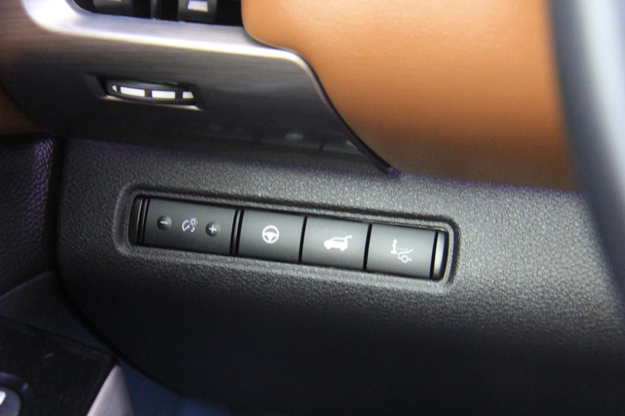 Nissan Pathfinder Platinum 2024