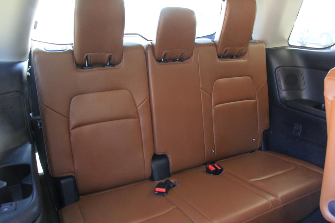 Nissan Pathfinder Platinum 2024