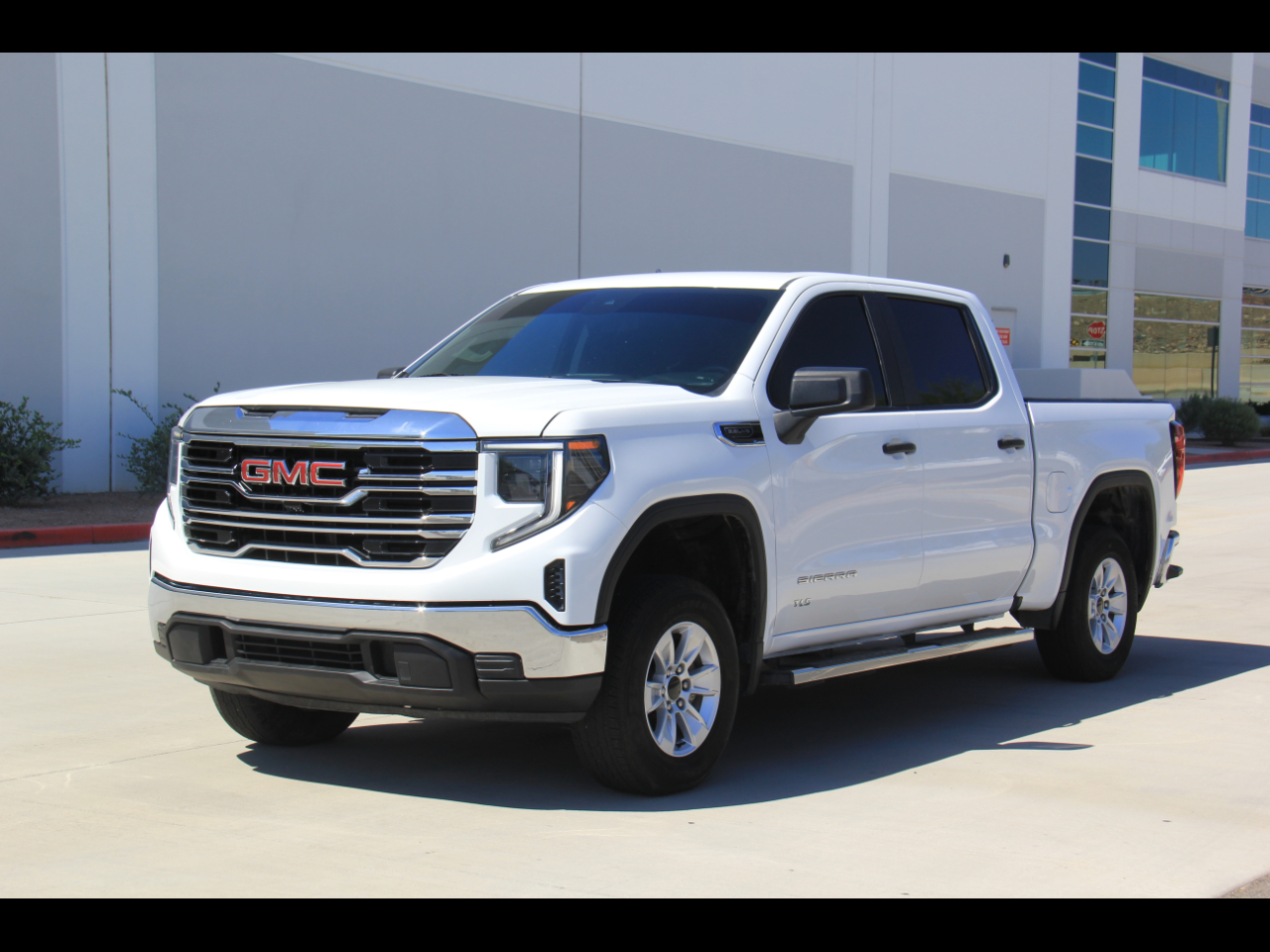 2023 GMC Sierra 1500 Pro Crew Cab Short Box 2WD