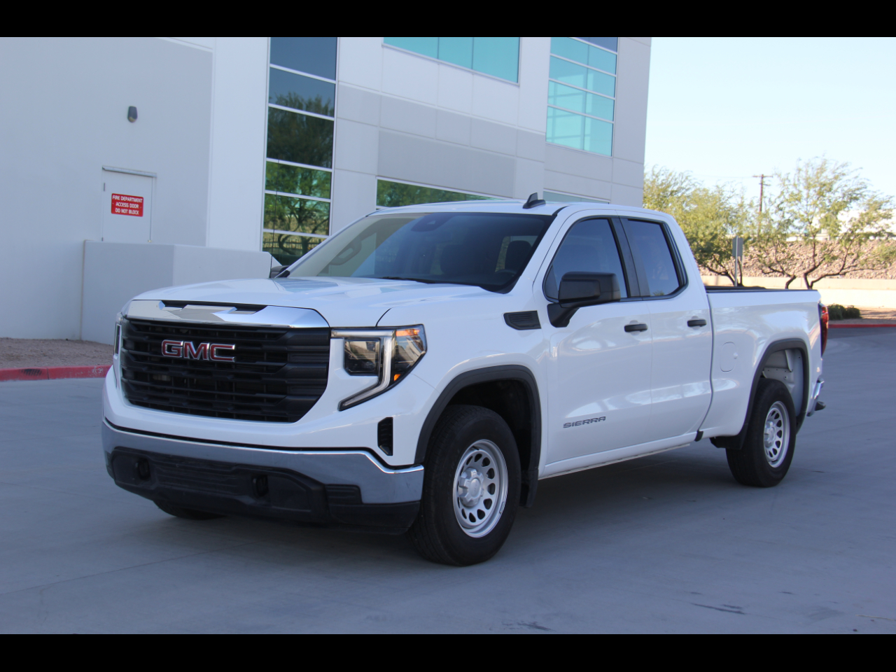 2025 GMC Sierra 1500 Pro Double Cab 2WD