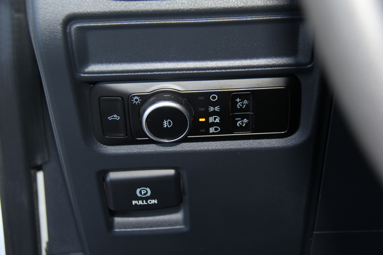 Ford F-150 STX SuperCab 2WD 2024