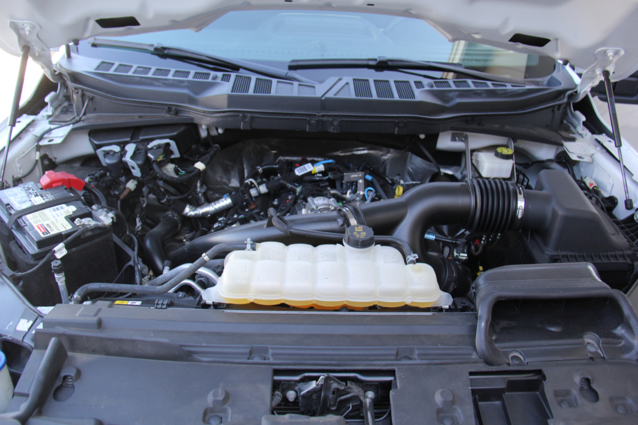 Ford F-150 STX SuperCab 2WD 2024