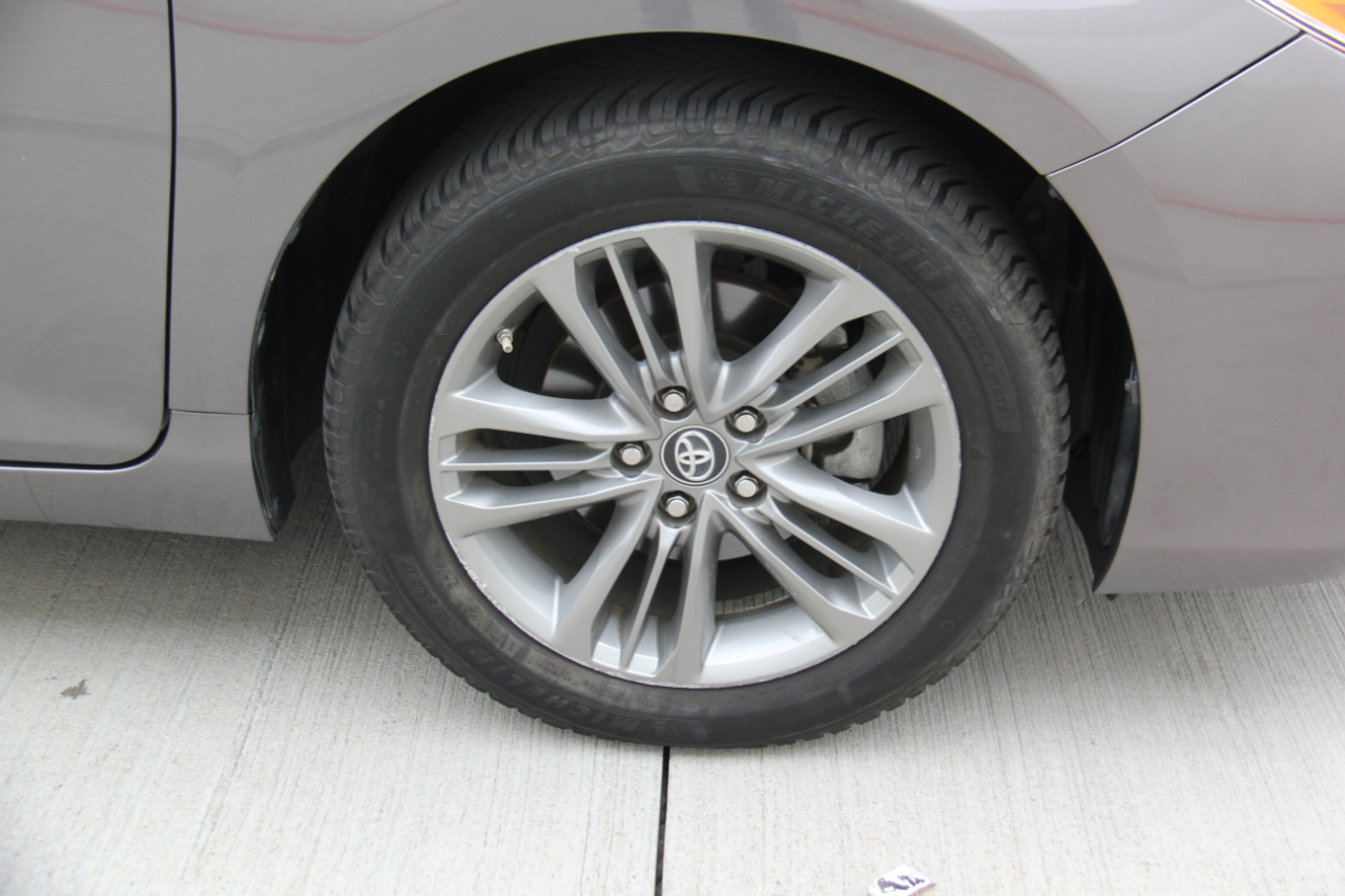 Toyota Camry SE 2017