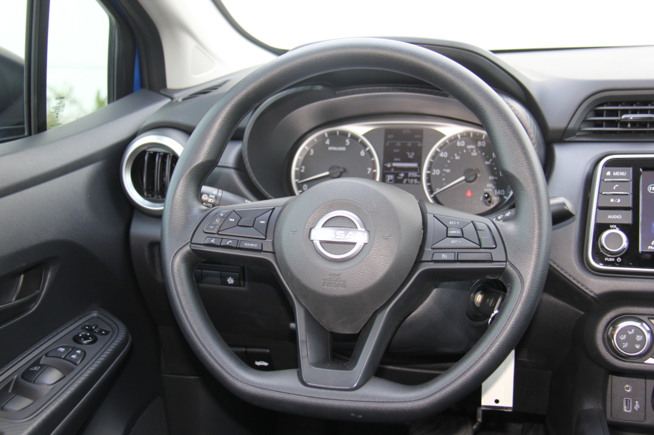 Nissan Versa S CVT 2024