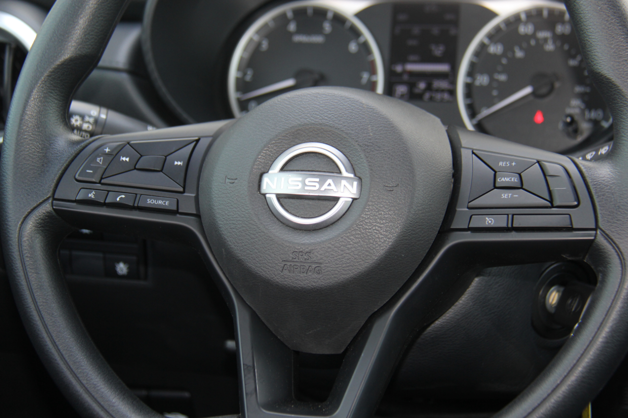 Nissan Versa S CVT 2024