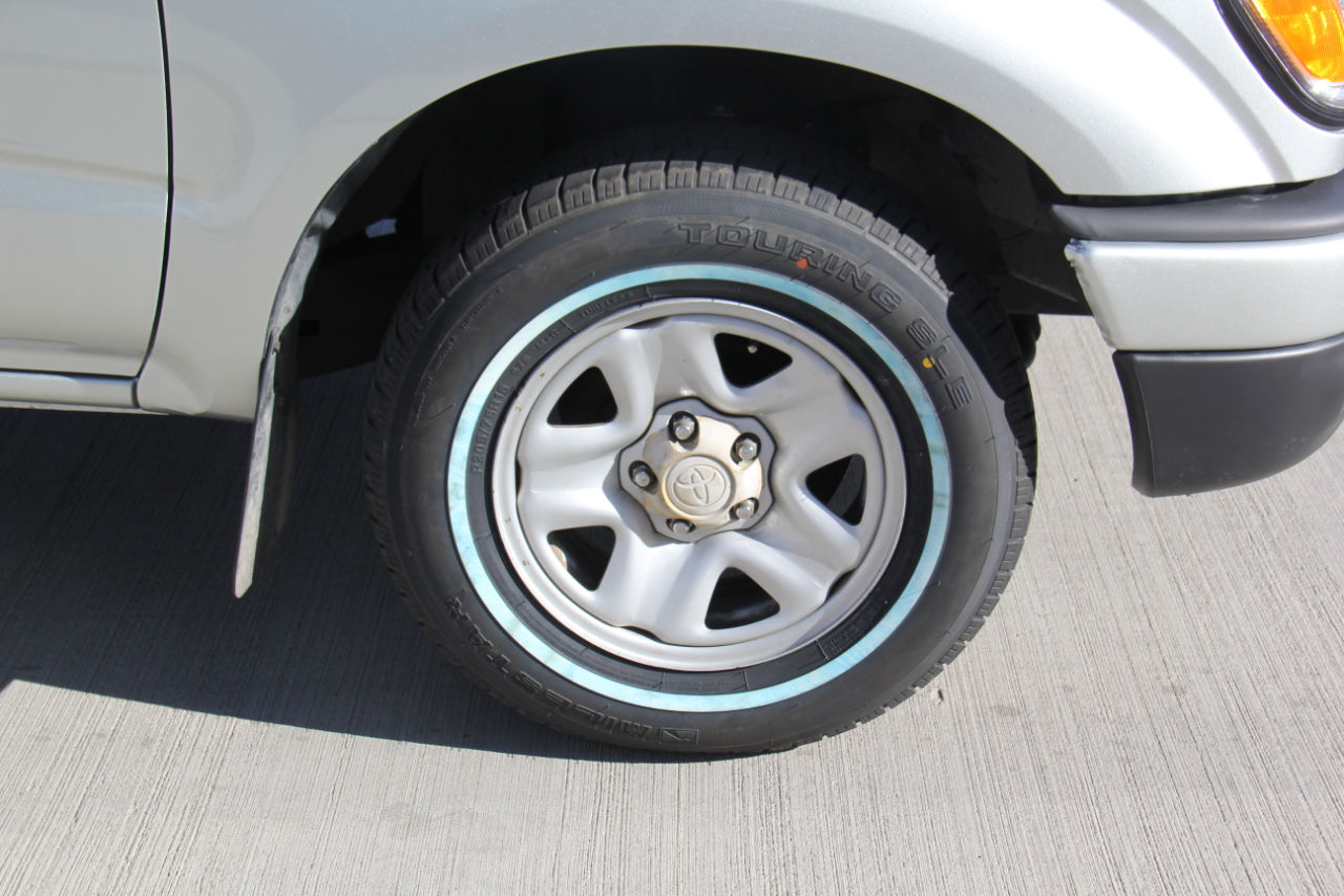 Toyota Tacoma 2WD 2002