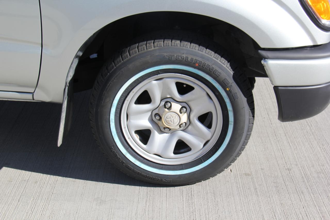 Toyota Tacoma 2WD 2002