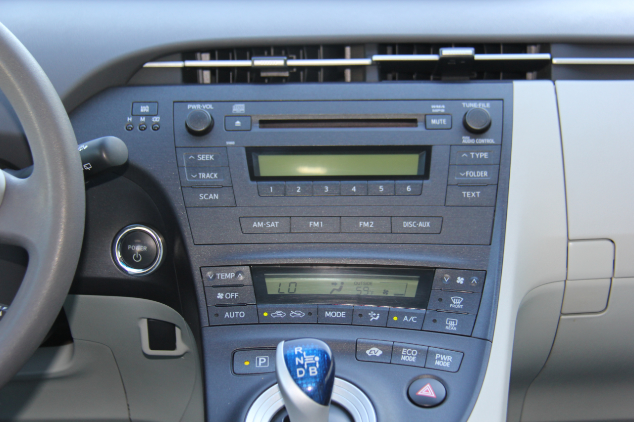 Toyota Prius Prius II 2010