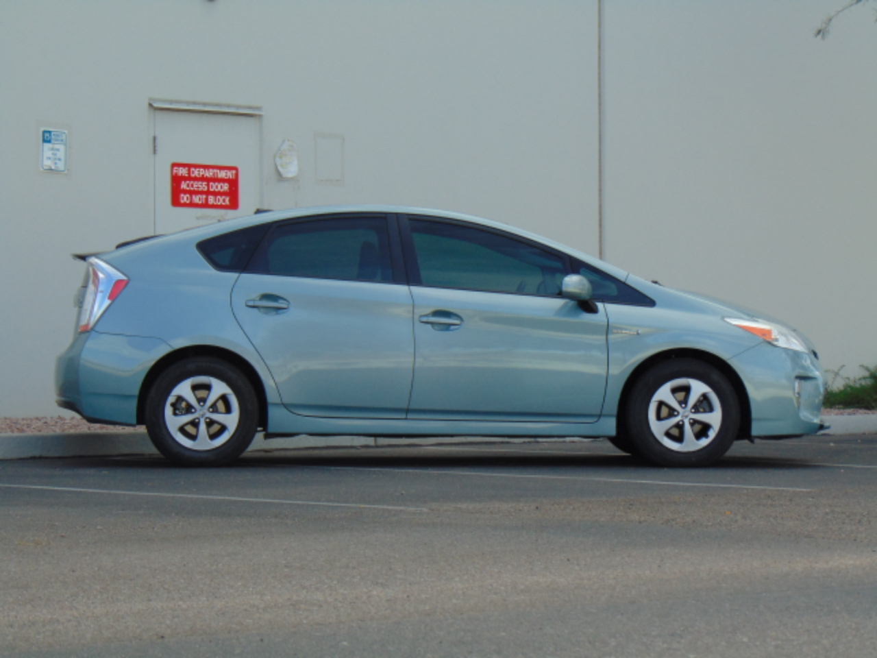 Toyota Prius  2013