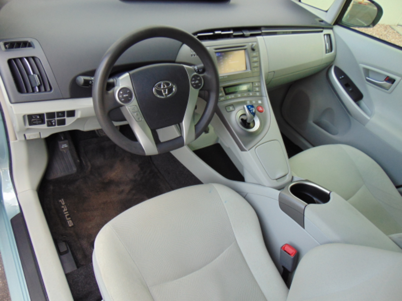 Toyota Prius  2013