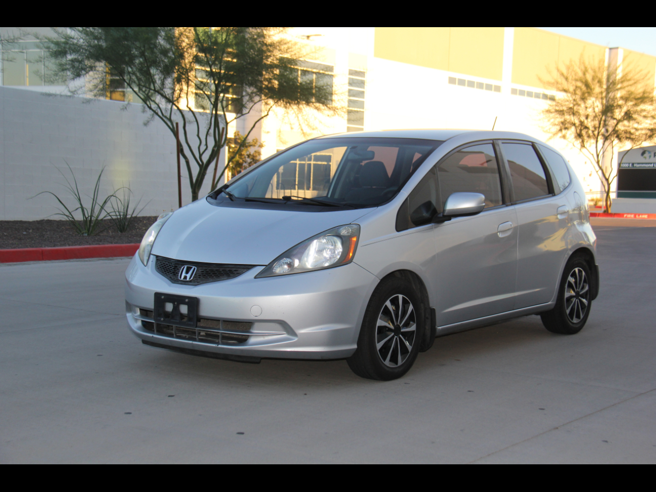 Honda Fit 5-Speed AT 2013